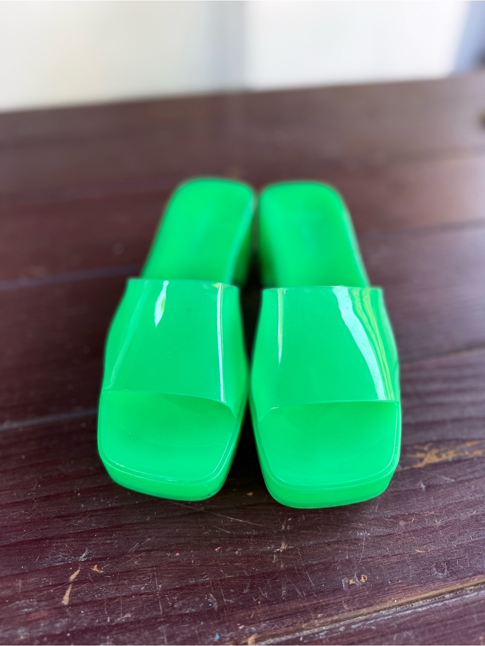 Steve Madden Neon Jade Green Jelly Platform Sandals Slip Ons Women’s 7